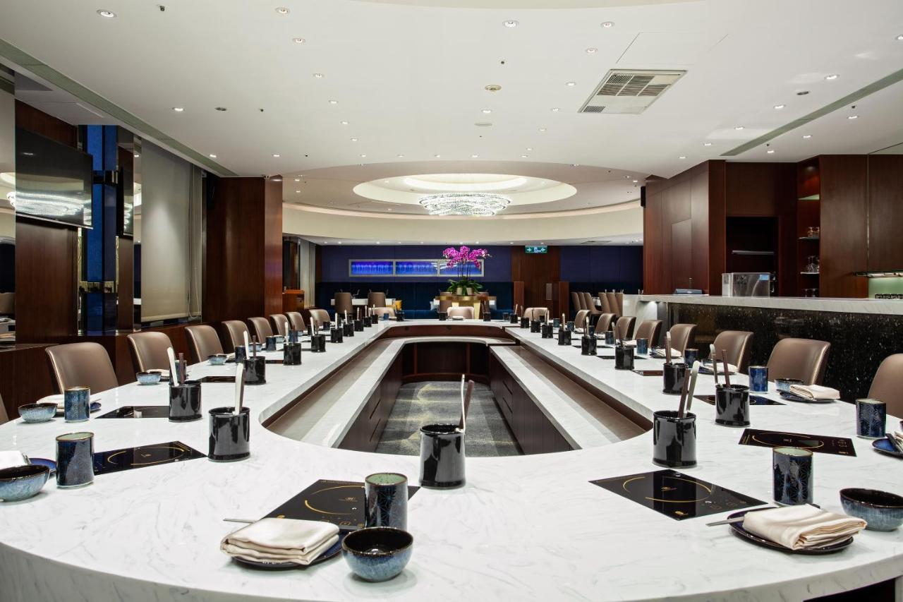 앰버서더 호텔 신주 외부 사진 The meeting room