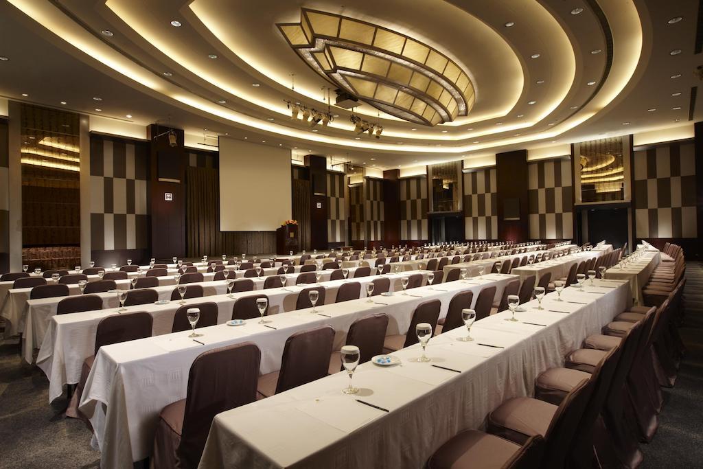 앰버서더 호텔 신주 외부 사진 The Grand Ballroom